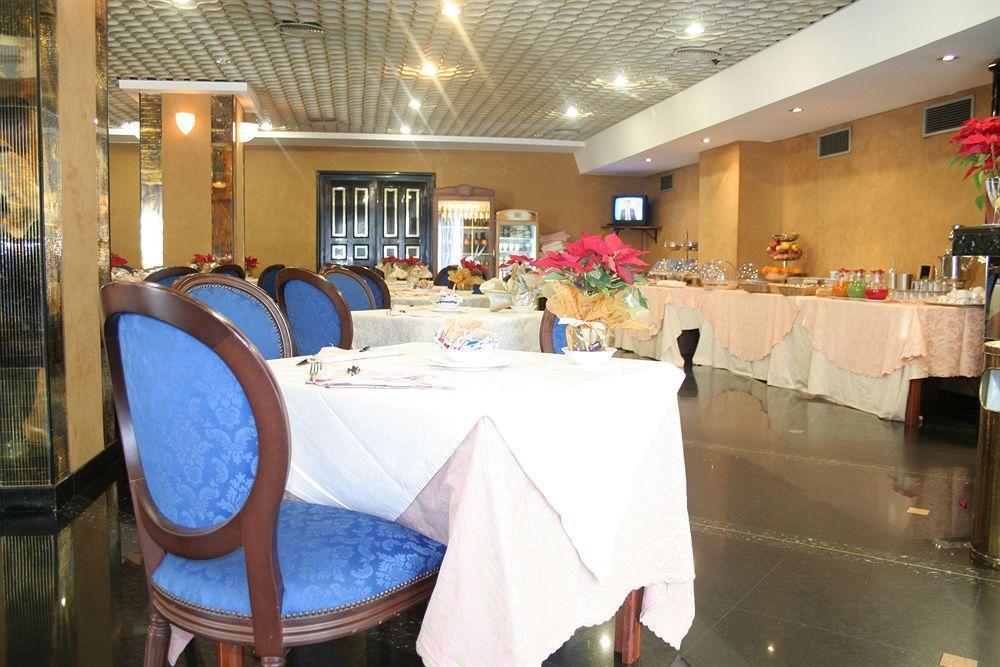 Hotel Arcobaleno Palmi Ngoại thất bức ảnh